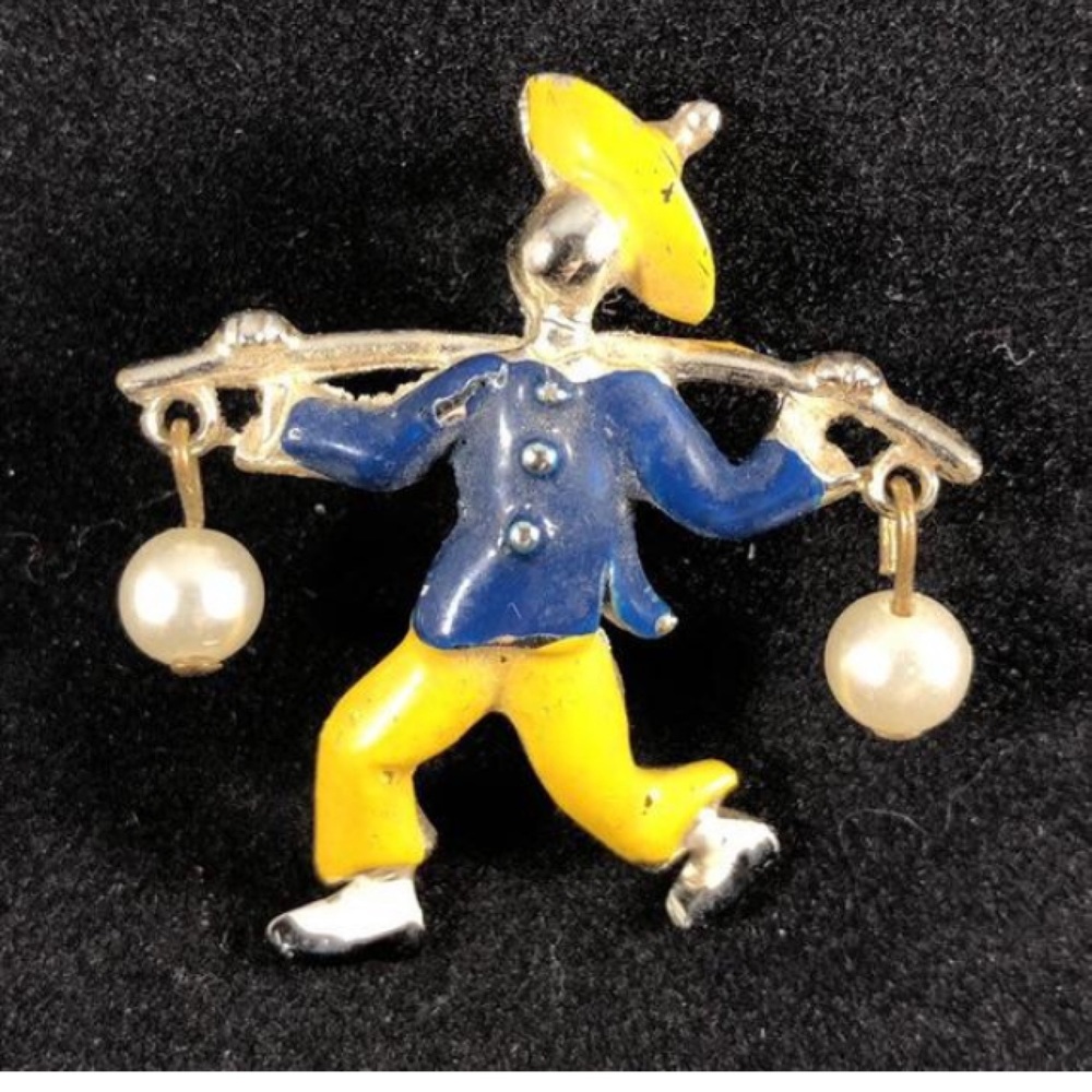 Vtg Figural Brooch Kinetic Man with Pearls
